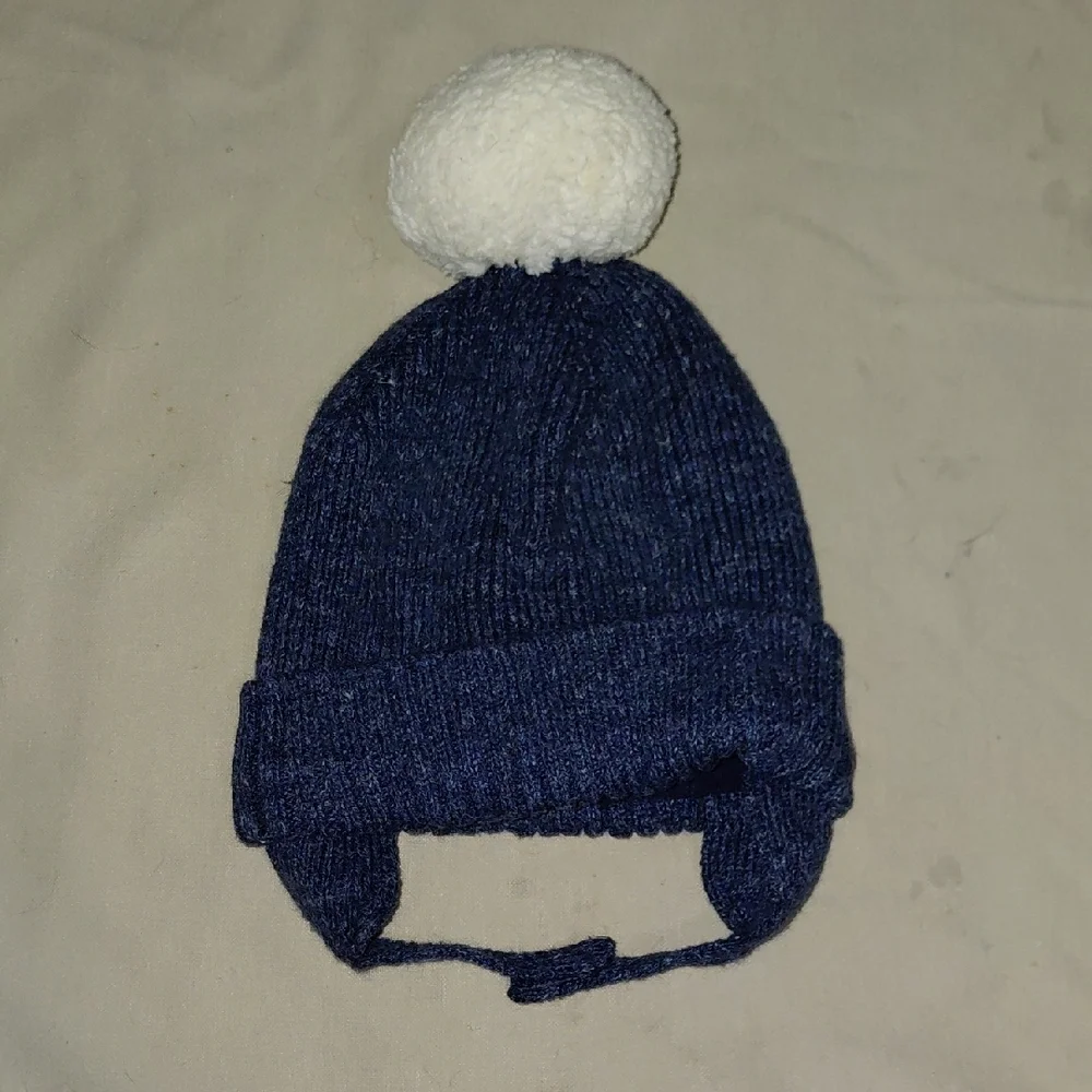 Baby Gap Dark Blue Kids Beanie with Cream Pom Pom 0-6 Months